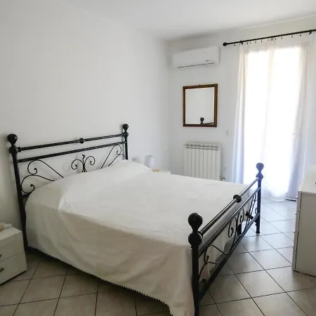 Edera Apartament Porto Corsini